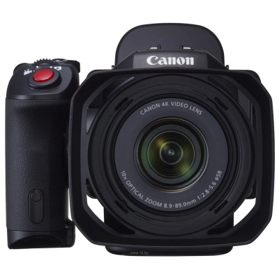 Canon XC10